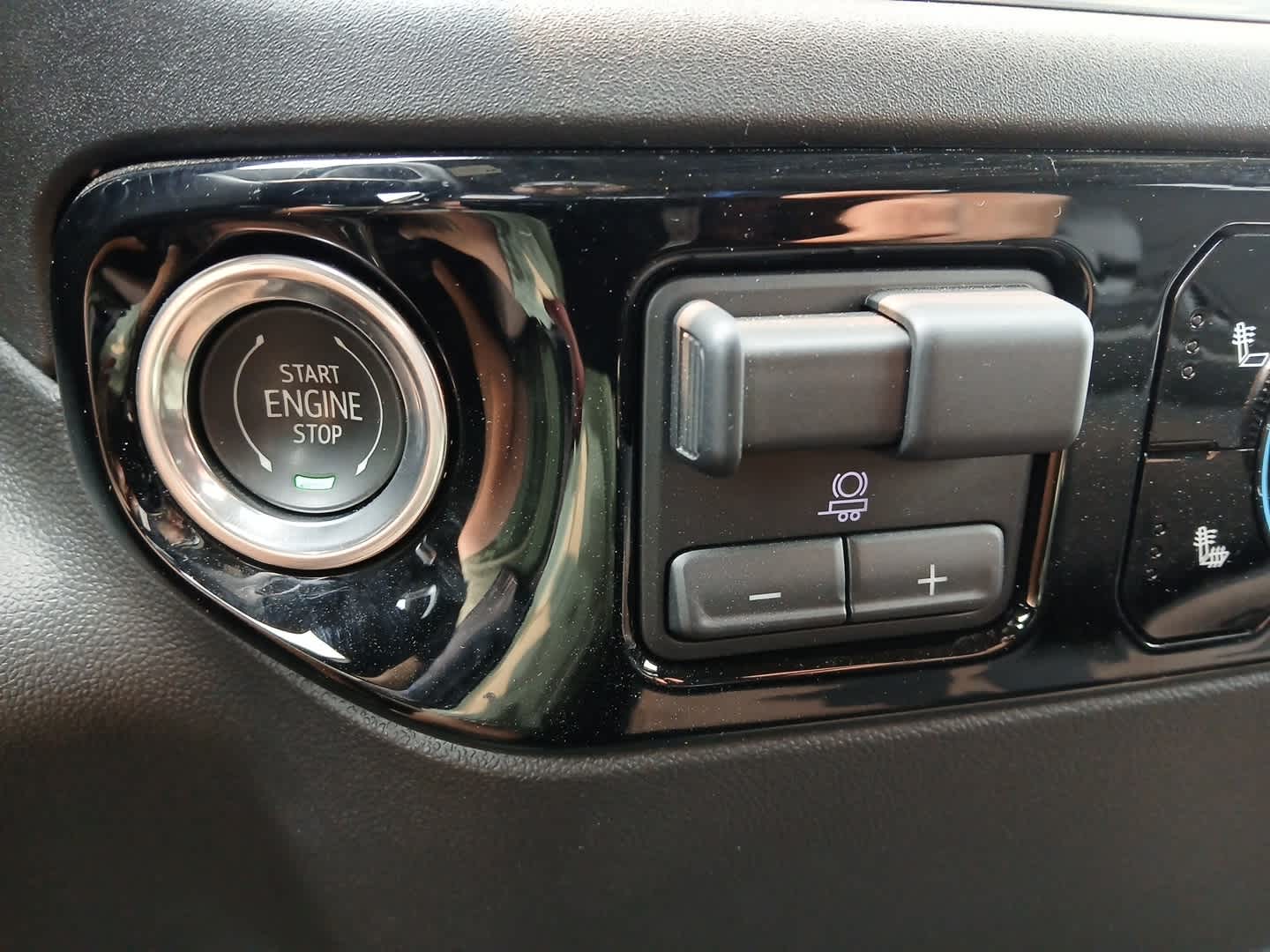 2024 GMC Sierra 2500HD SLE