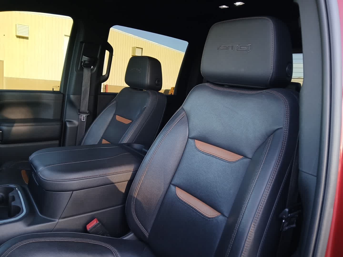 2023 GMC Sierra 2500HD AT4