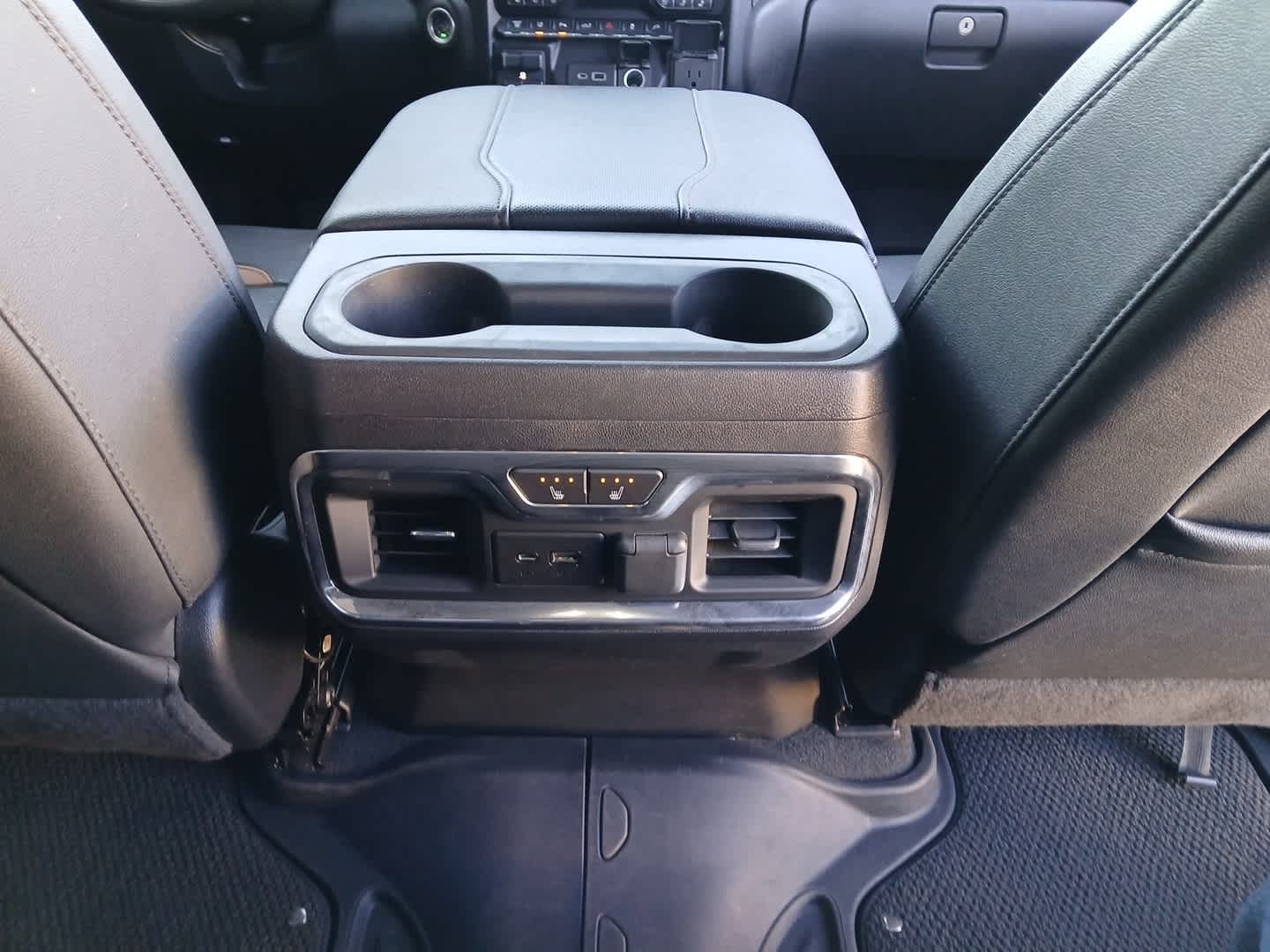 2023 GMC Sierra 2500HD AT4