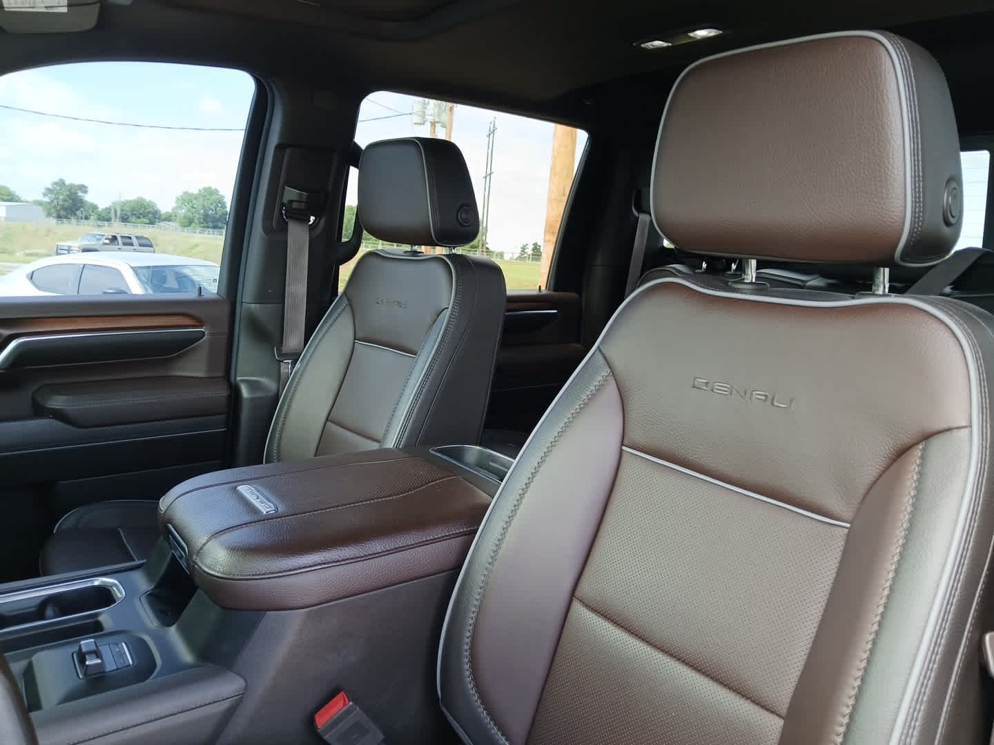 2024 GMC Sierra 2500HD Denali