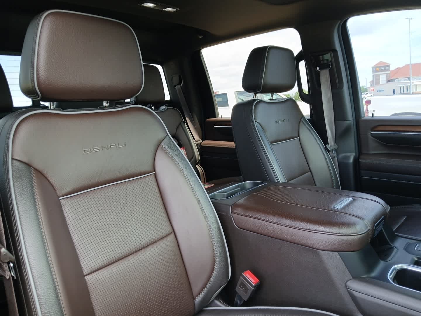 2024 GMC Sierra 2500HD Denali