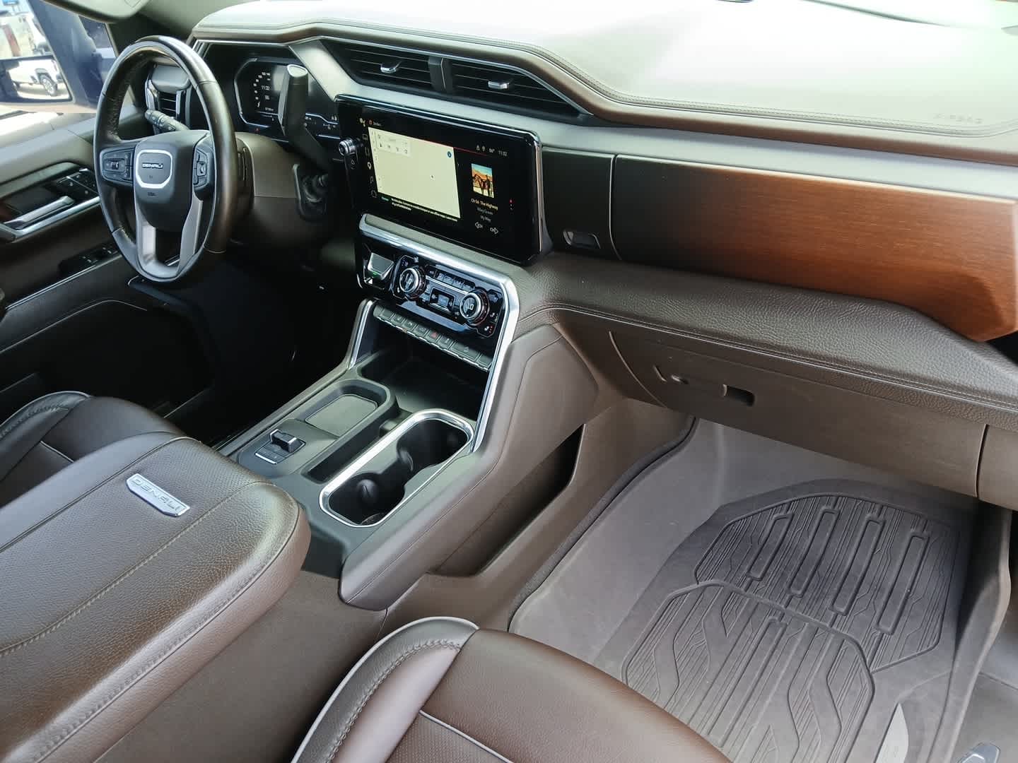 2024 GMC Sierra 2500HD Denali