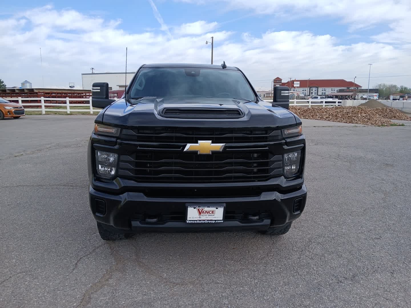 2024 Chevrolet Silverado 2500HD Custom