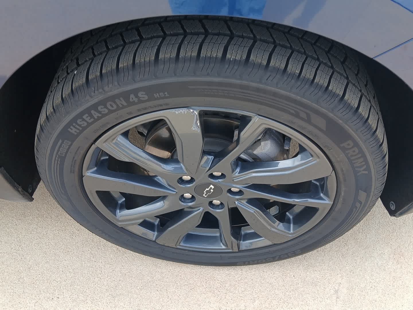 2023 Chevrolet Equinox RS