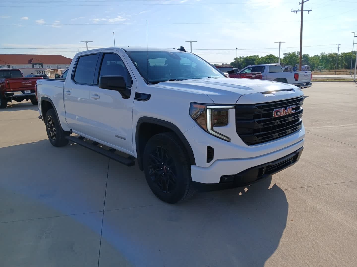 2023 GMC Sierra 1500 Elevation