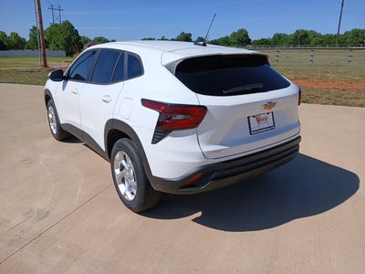 2026 Chevrolet Trax LS