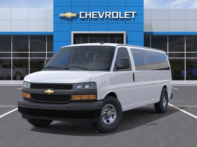 2025 Chevrolet Express Passenger 1LS