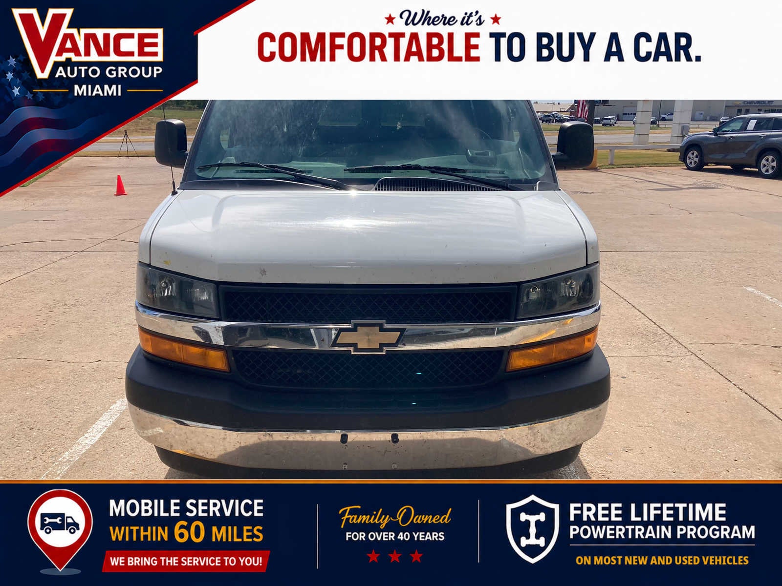2025 Chevrolet Express Passenger 1LT