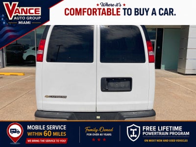 2025 Chevrolet Express Passenger 1LT