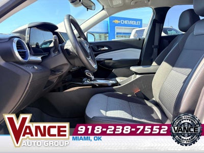 2025 Chevrolet Trax LT