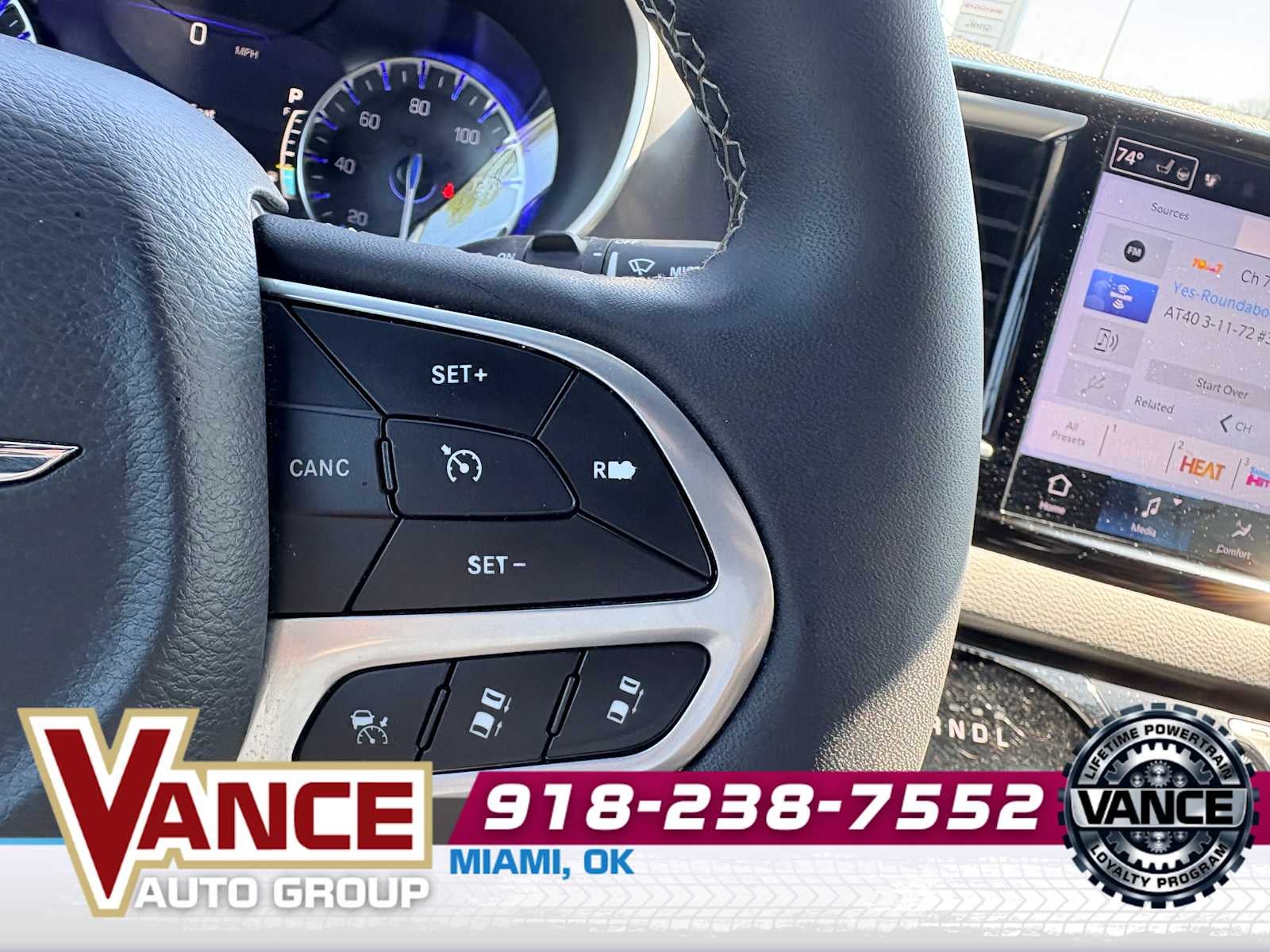 2025 Chrysler Voyager LX