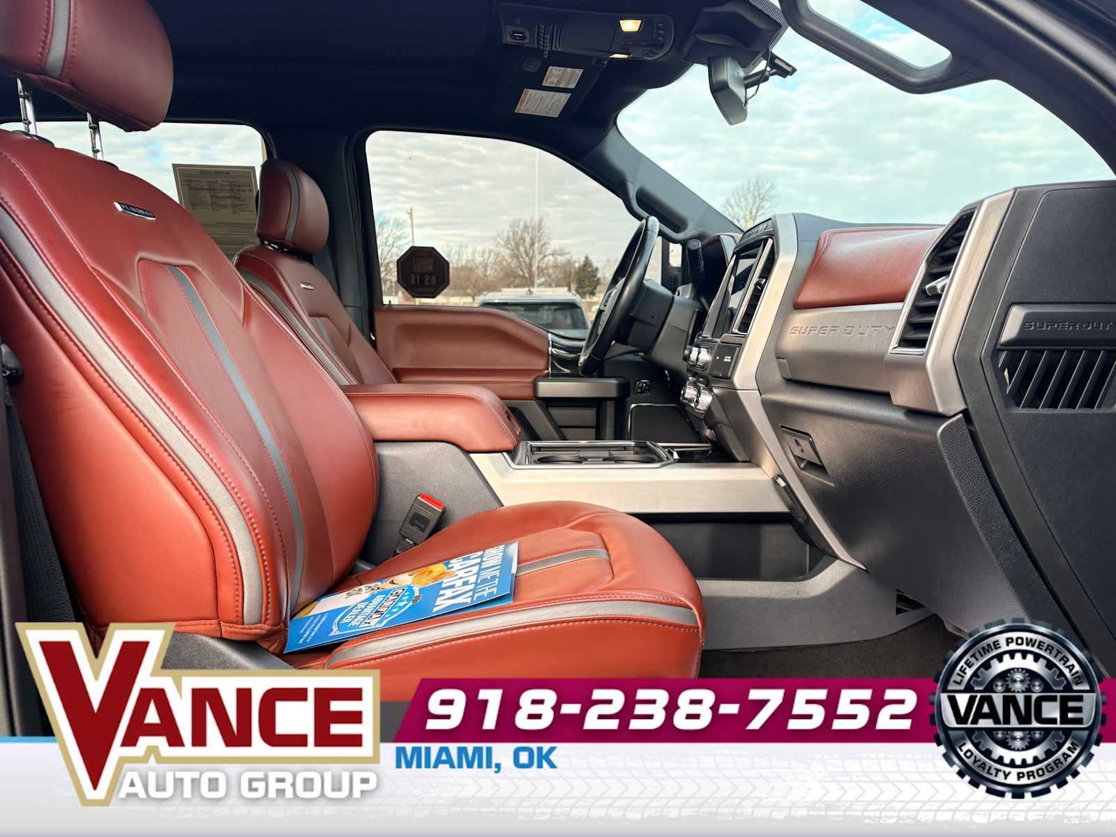 2022 Ford Super Duty F-350 DRW Platinum