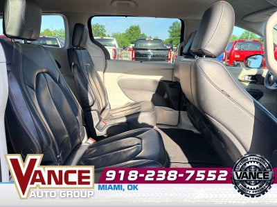 2018 Chrysler Pacifica Touring L