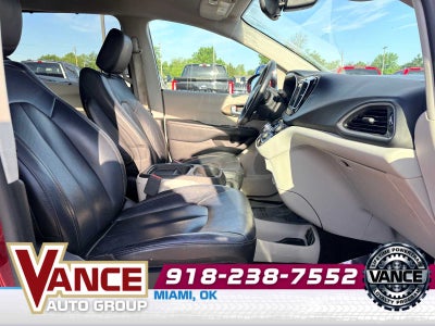 2018 Chrysler Pacifica Touring L
