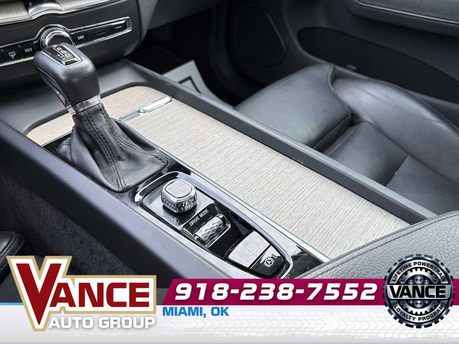 2018 Volvo XC60 Inscription