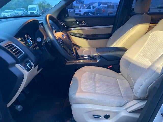 2017 Ford Explorer Base