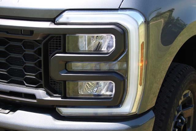 2025 Ford Super Duty F-250 Pickup XL