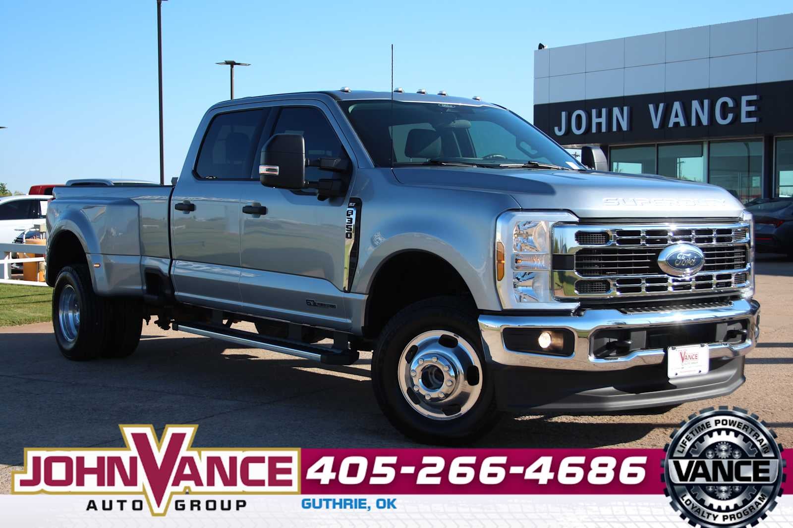 2024 Ford Super Duty F-350 DRW Pickup XLT