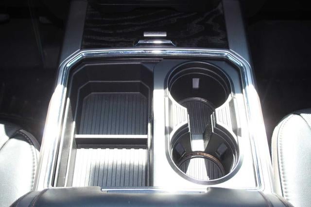 2018 Ford Super Duty F-350 DRW Pickup Platinum