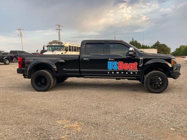 2018 Ford Super Duty F-350 DRW Pickup Platinum