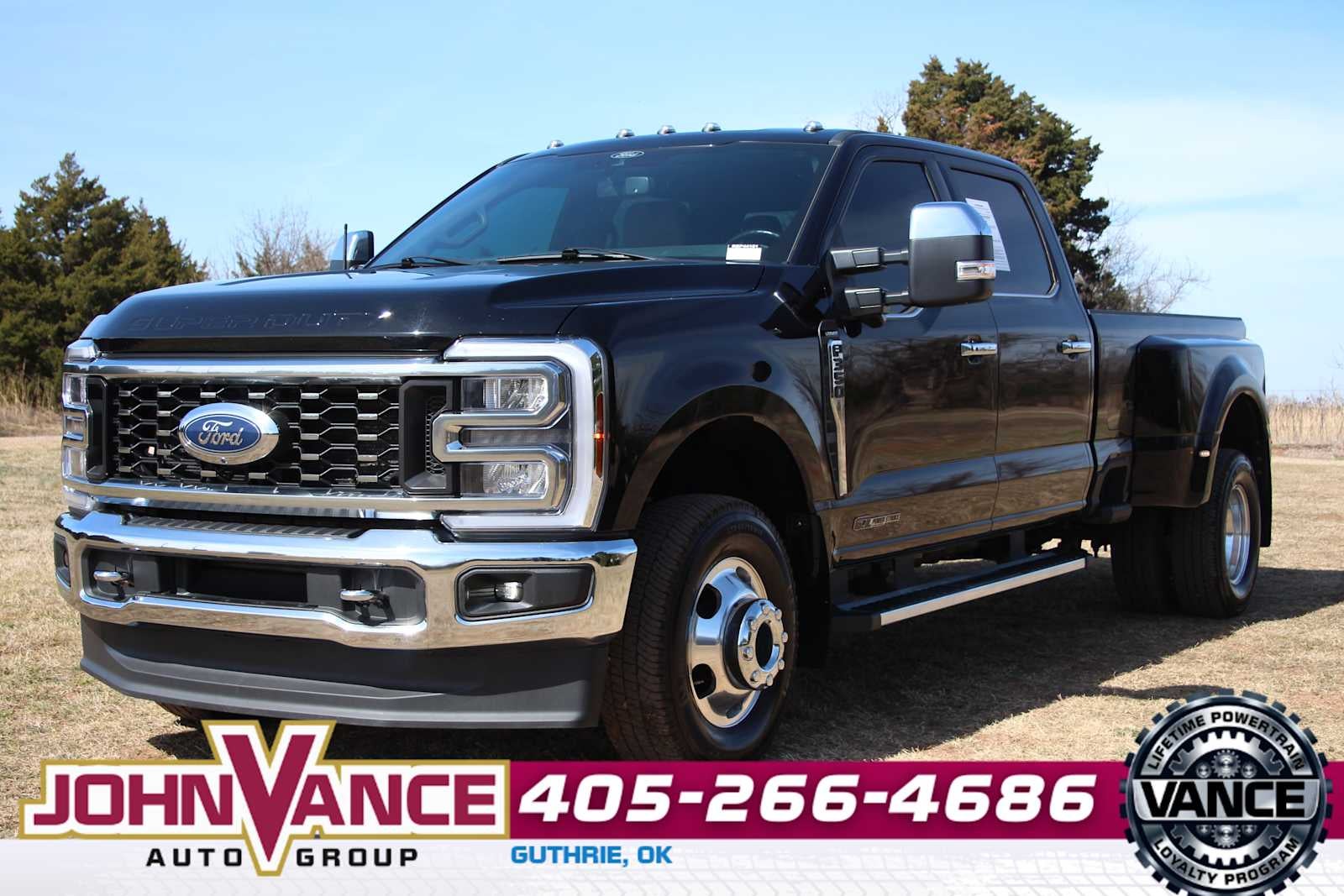 2024 Ford Super Duty F-350 DRW Pickup LARIAT