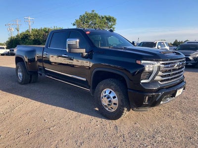2025 Chevrolet Silverado 3500HD High Country