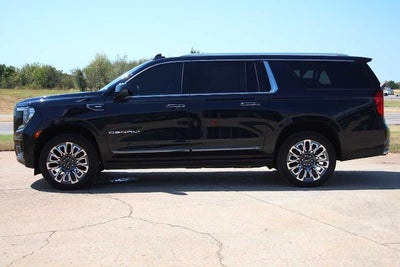 2023 GMC Yukon Denali Ultimate Denali Ultimate