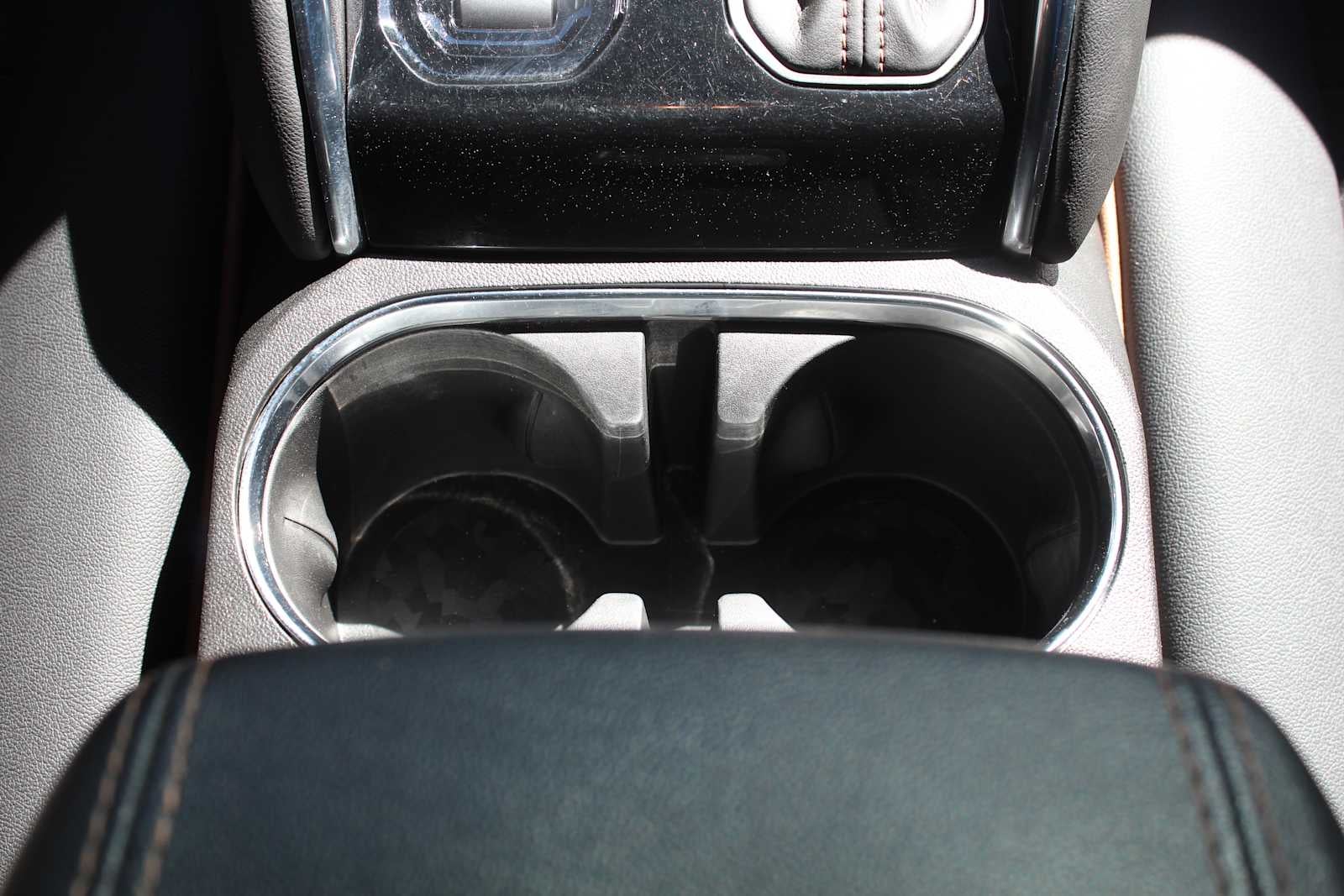 2025 GMC Canyon 4WD AT4