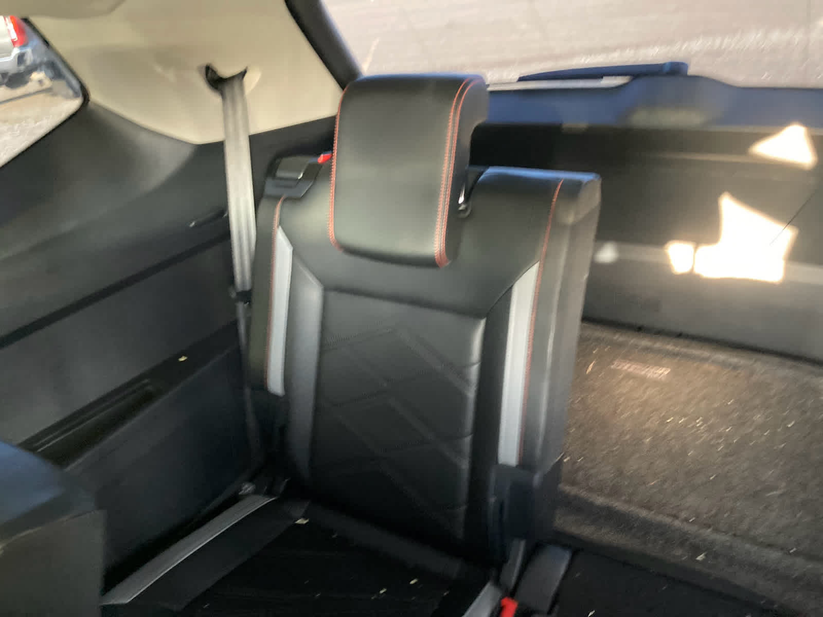 2024 Volkswagen Atlas 2.0T Peak Edition SE w/Technology