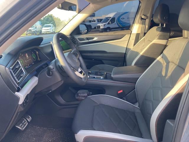 2024 Volkswagen Atlas 2.0T Peak Edition SE w/Technology