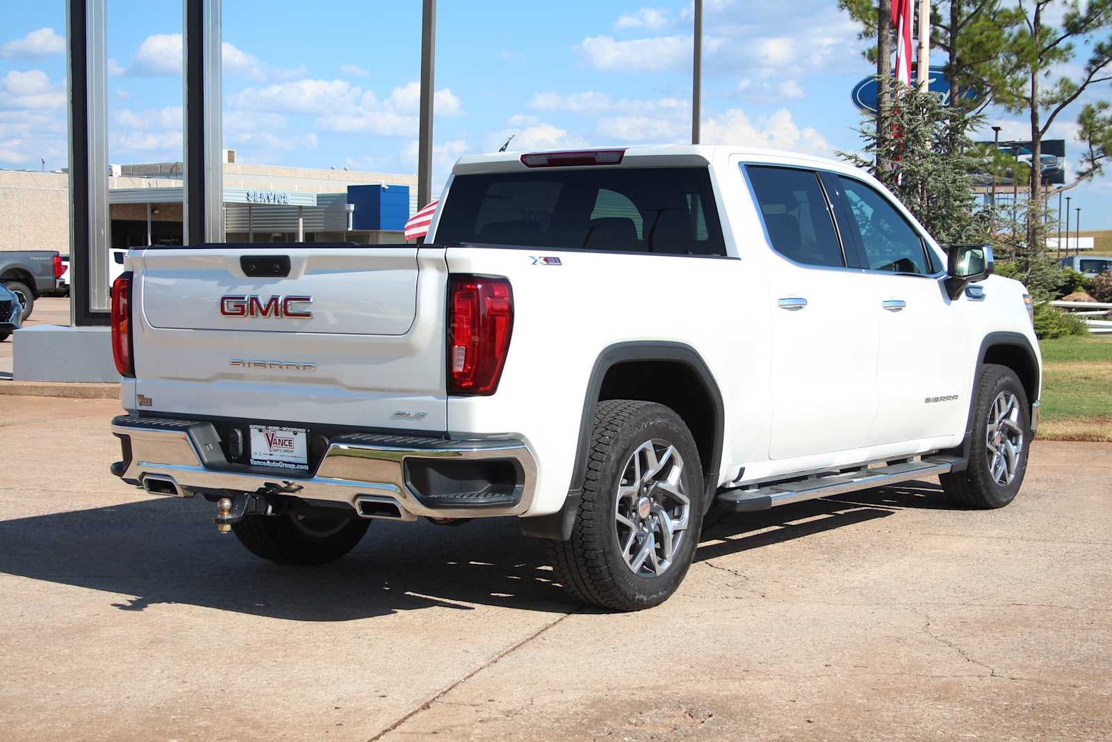 2023 GMC Sierra 1500 SLT